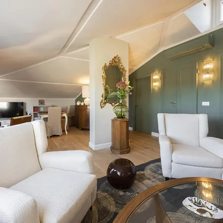 Florence- Heaven's Touch Penthouse Apartmán Florencie