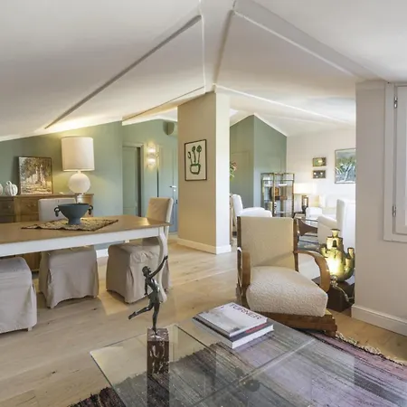 Florence- Heaven's Touch Penthouse Florence